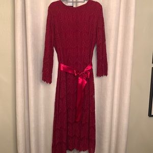 Dainty Jewels Burgundy Dress.